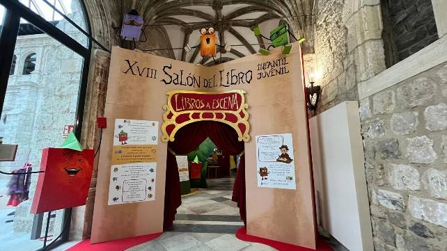El Ayuntamiento de Burgos inaugura una nueva edición del Salón del Libro
